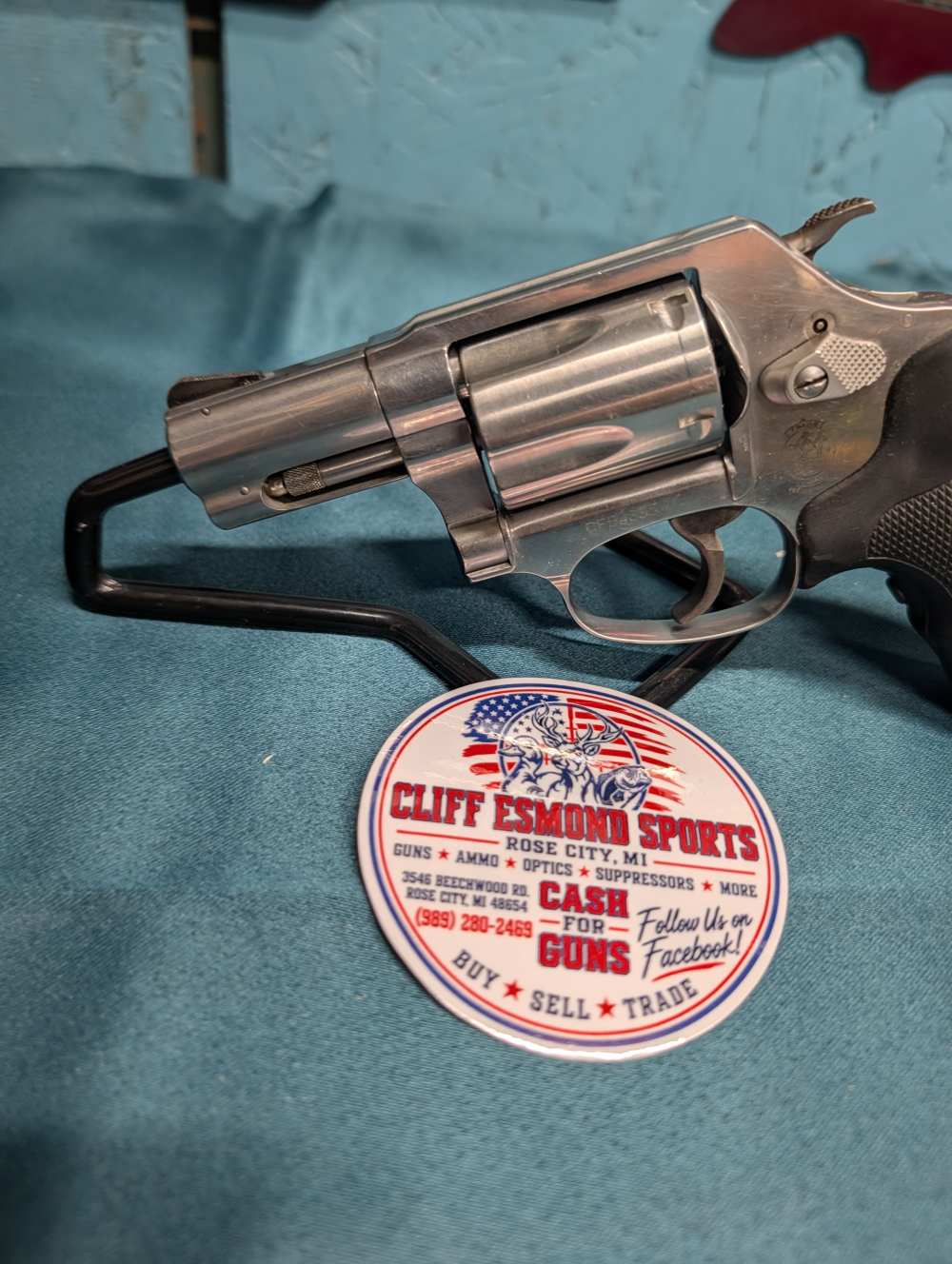 Smith & Wesson 60-14 357 Mag 2.13" Crimson Trace Laser Grips 357 SS -img-1