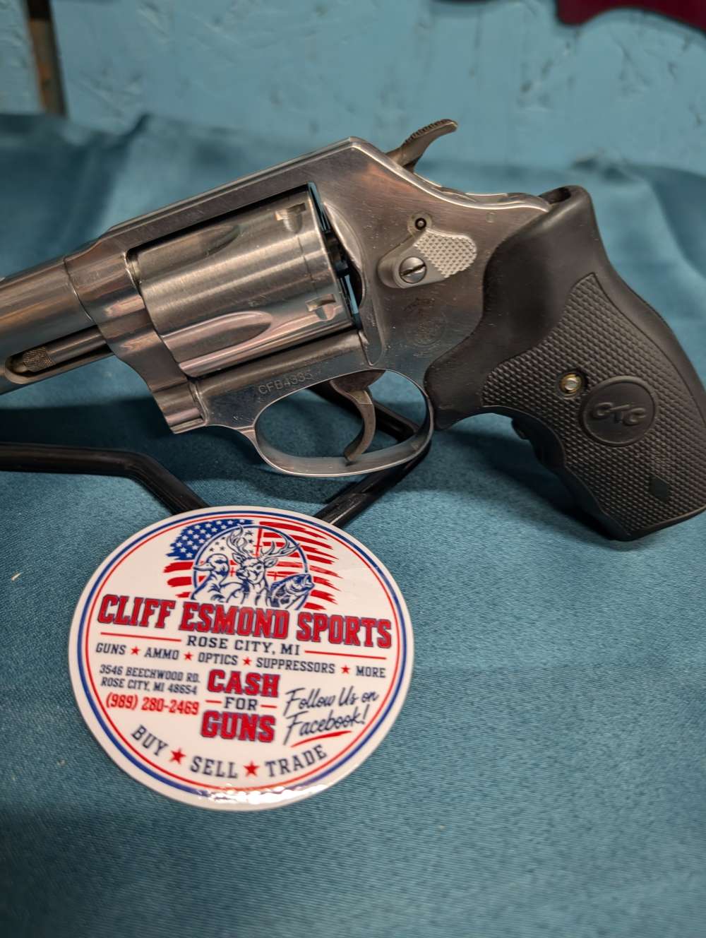 Smith & Wesson 60-14 357 Mag 2.13" Crimson Trace Laser Grips 357 SS -img-2