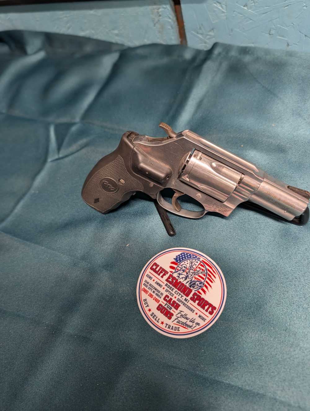 Smith & Wesson 60-14 357 Mag 2.13" Crimson Trace Laser Grips 357 SS -img-18