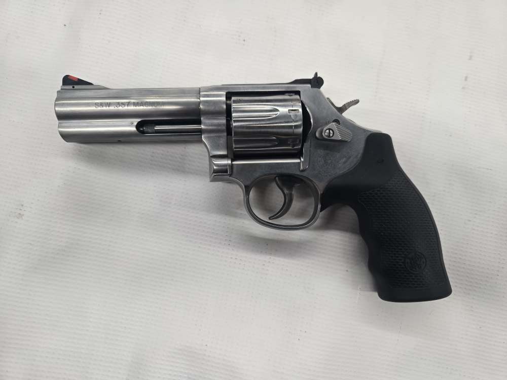 Smith & Wesson 686-img-1