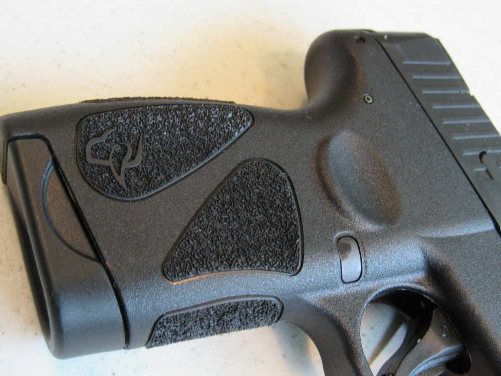 Like New Taurus G2s 9mm $.01 Start No Reserve Showing-img-12