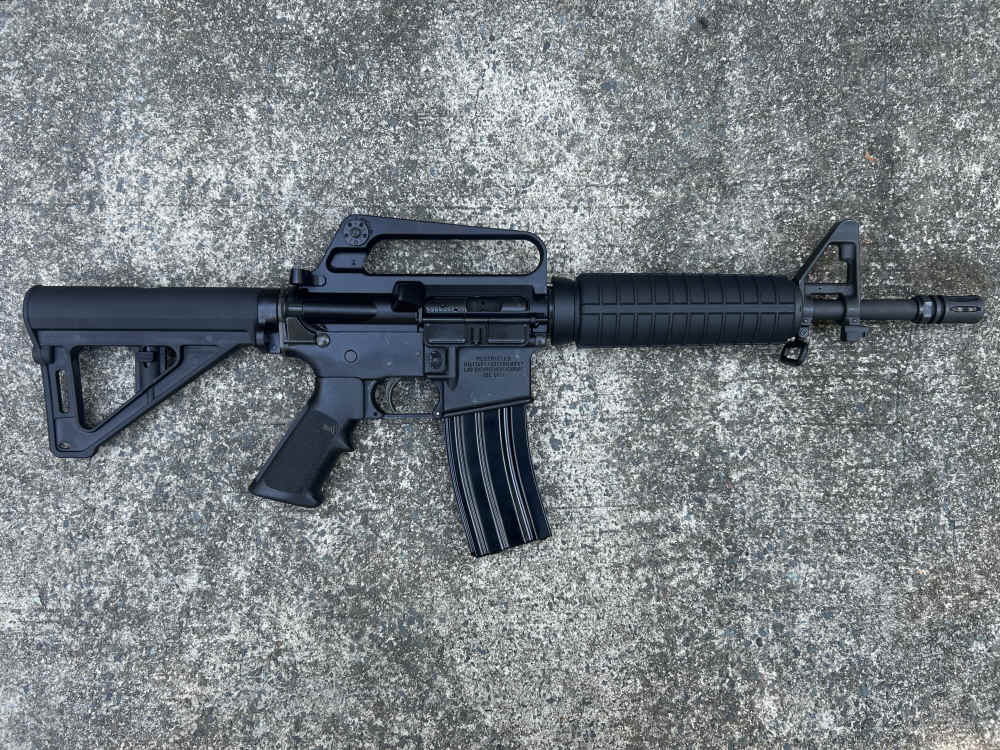 "COLT AR-15 A2" Pistol 11.5" Retro Carry Handle Law Enforcement-img-1