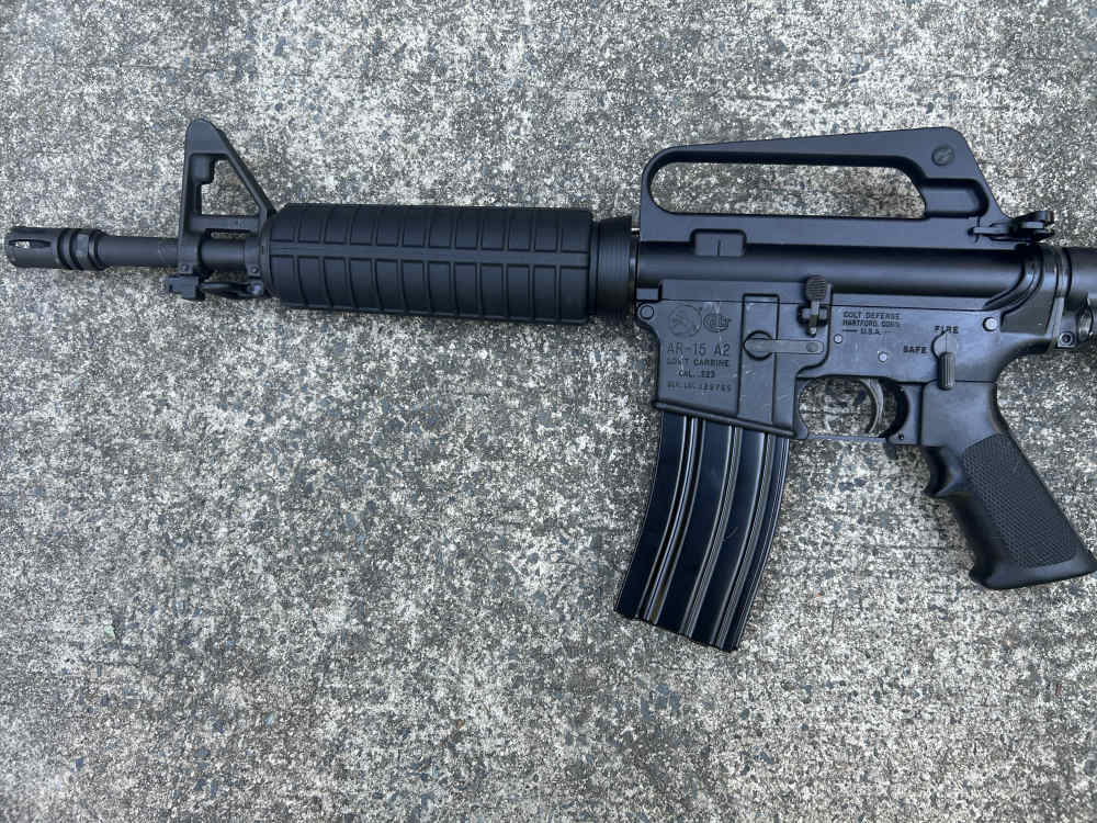 "COLT AR-15 A2" Pistol 11.5" Retro Carry Handle Law Enforcement-img-3