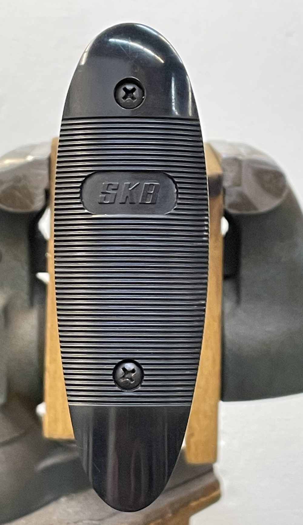 Japanese-made SKB Model 1900 12 Gauge semi-automatic shotgun (VM318)-img-19
