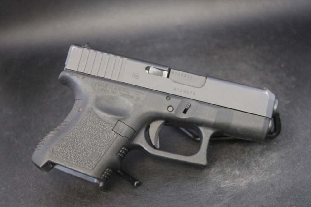 Glock 27 Gen3 .40S&W Item P-145-img-0