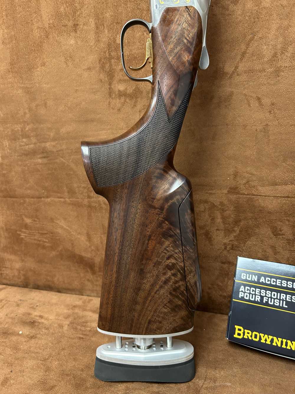 Browning 825 Golden Clays Adjustable Comb Gracoil Trap 12GA 32" -img-7