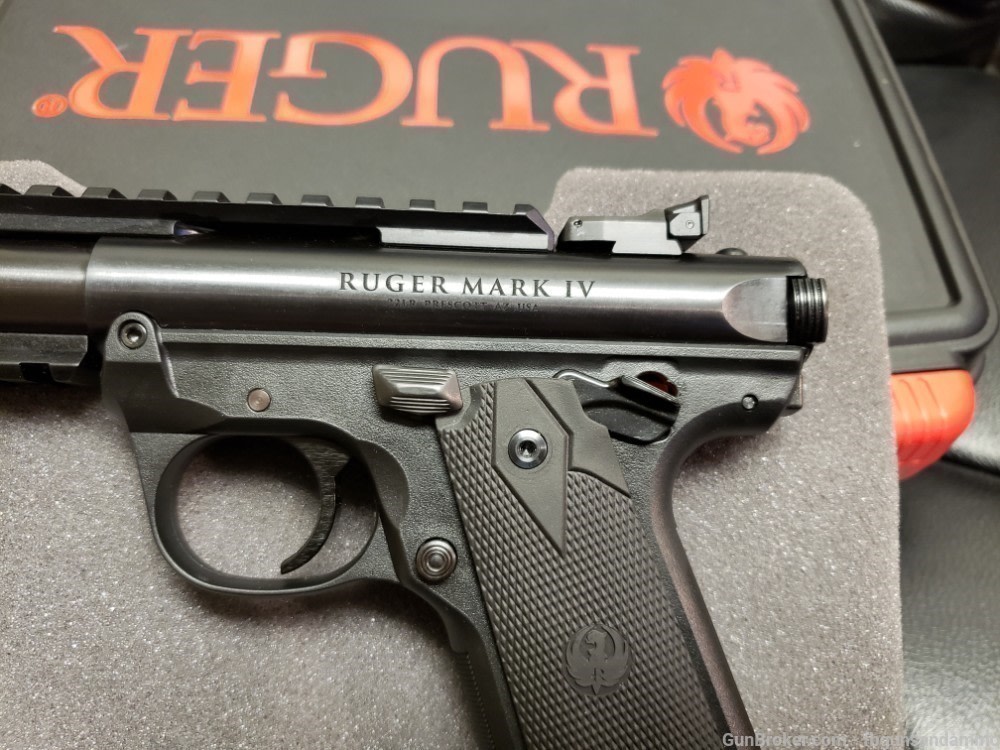 IN STOCK! NEW RUGER MKIV 22/45 TACTICAL .22 4.4 MARK IV THREADED 22 45 TB-img-9