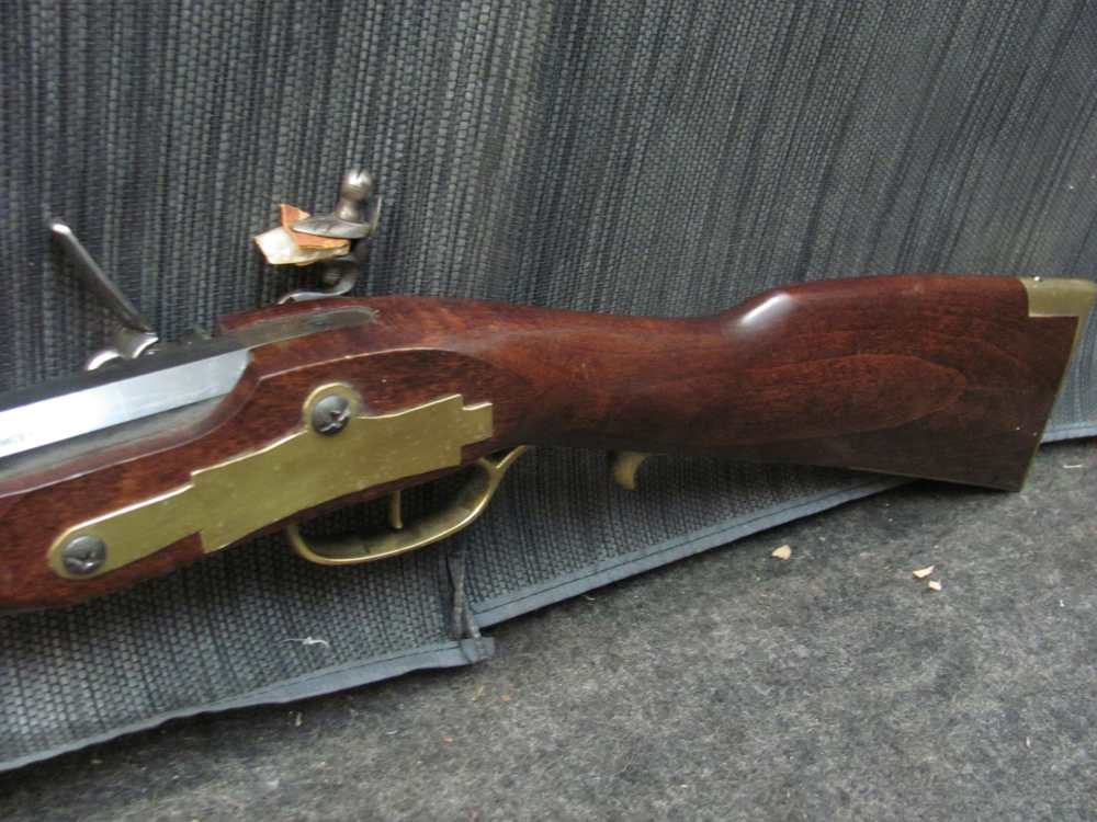 TRADITIONS Flintlock 50 CAL -Unfired - Big Gun - Still Sparks - Go Shoot It-img-26