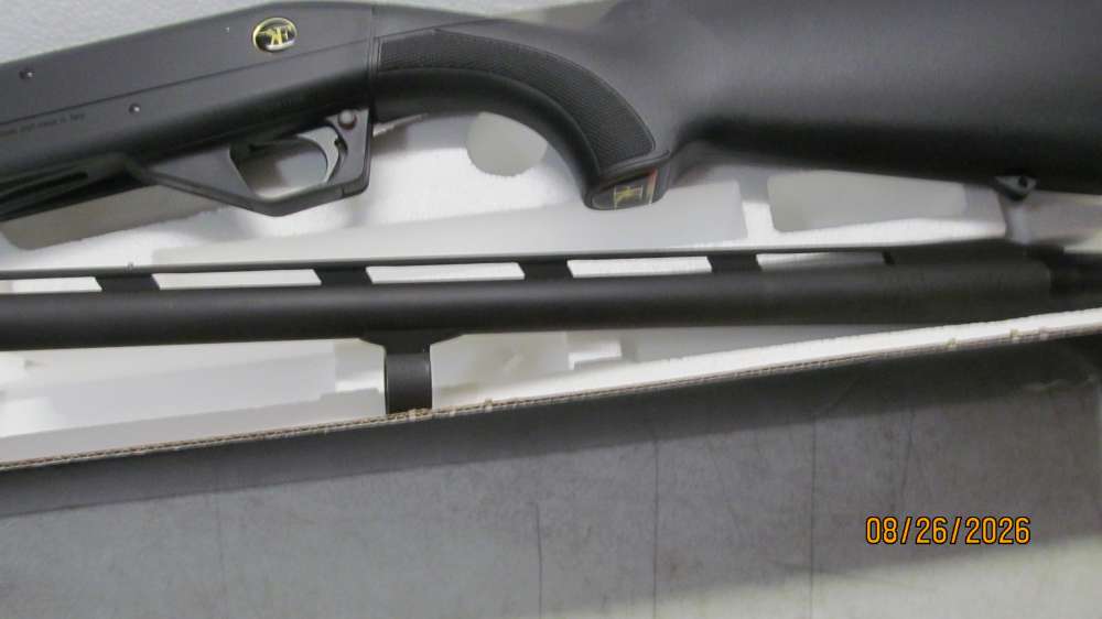 Franchi  Inertia I-12  12ga Semi Auto Shotgun-img-2