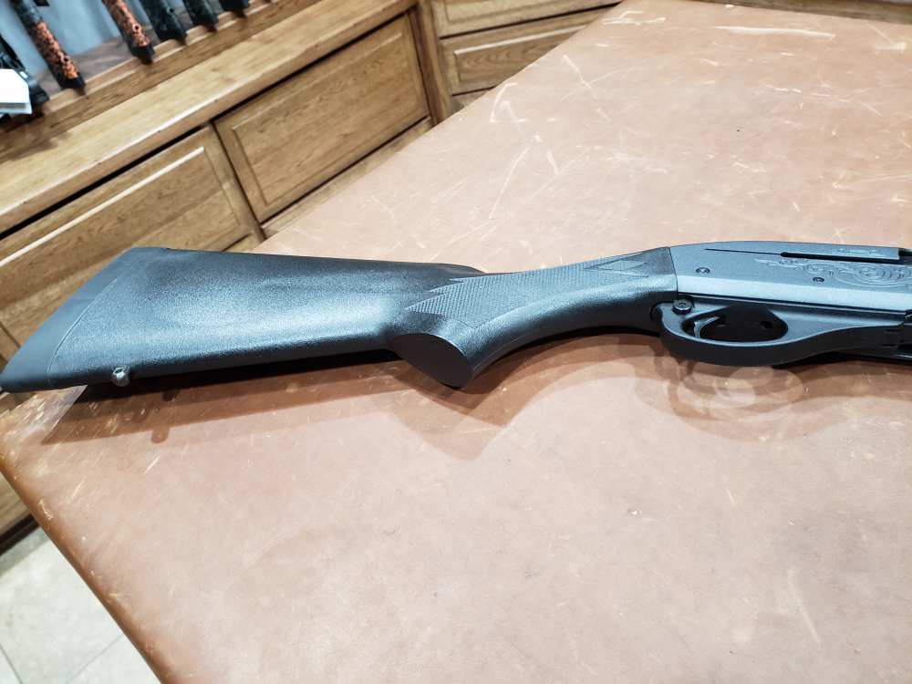 2004 Remington 1100 Semi-auto 12 Ga Synthetic 28" NO RESERVE-img-9
