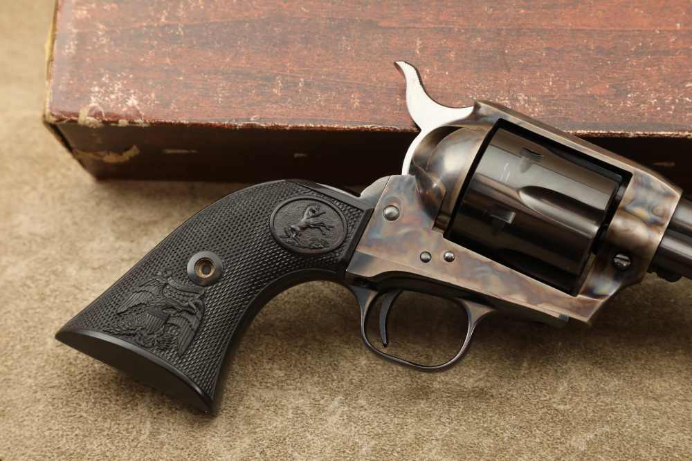 Colt Single Action Army 3rd Generation .45 Colt 5 1/2" SAA Revolver 1977-img-4