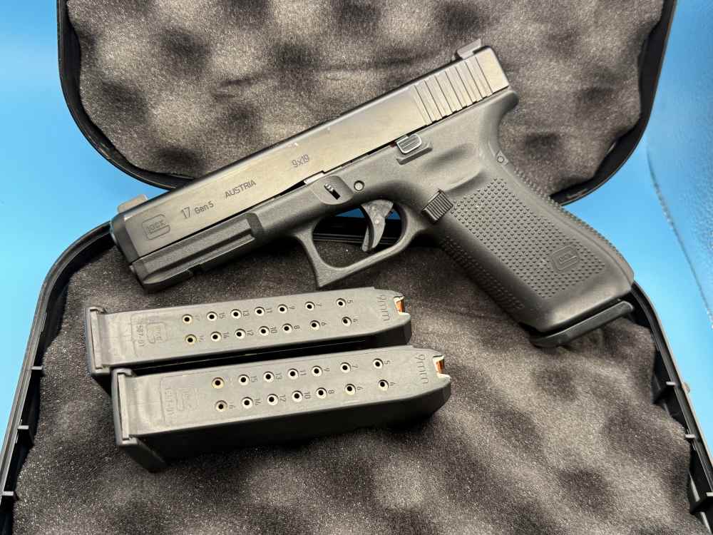 Glock 17 Gen 5 9mm Police Trade-in G17 Ameriglo Night Sights-img-0