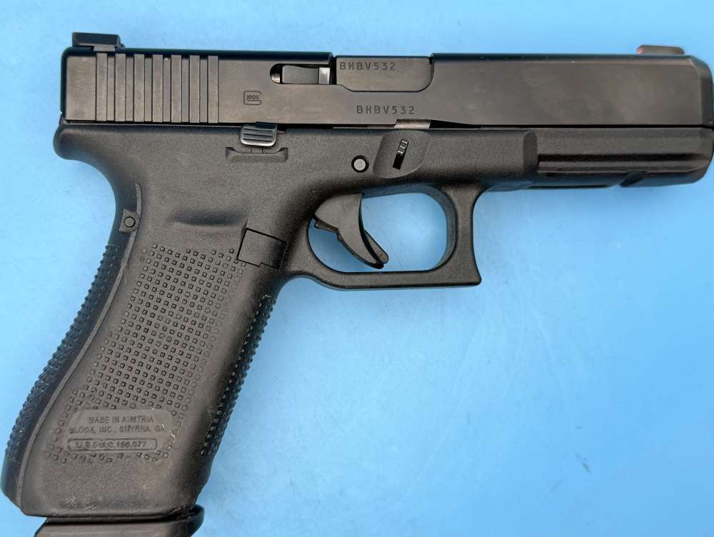 Glock 17 Gen 5 9mm Police Trade-in G17 Ameriglo Night Sights-img-4