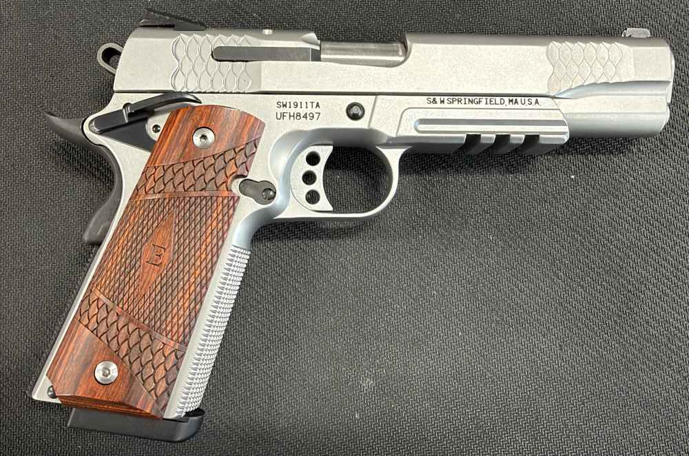 Smith & Wesson SW1911TA .45ACP 5” Barrel, LNIB.-img-2