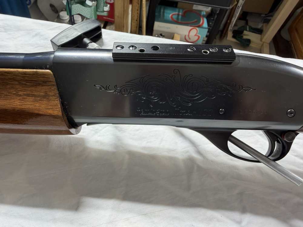 VERY CLEAN and ALMOST NEW Remington Model 1100. Early 70's manufactured.-img-7