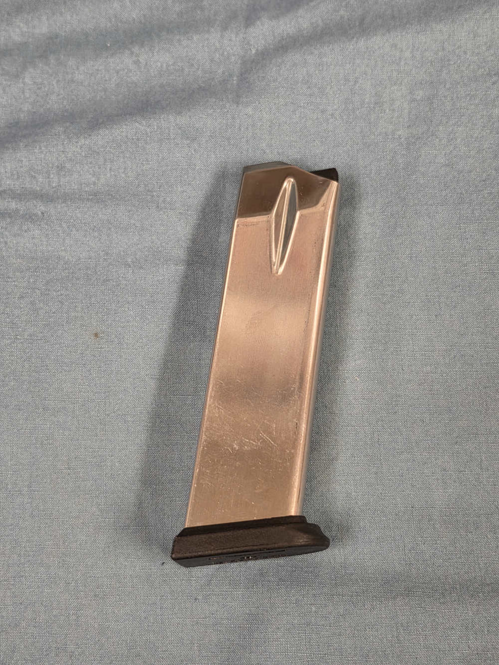Springfield XD40 12 round magazines. XD-40-img-0