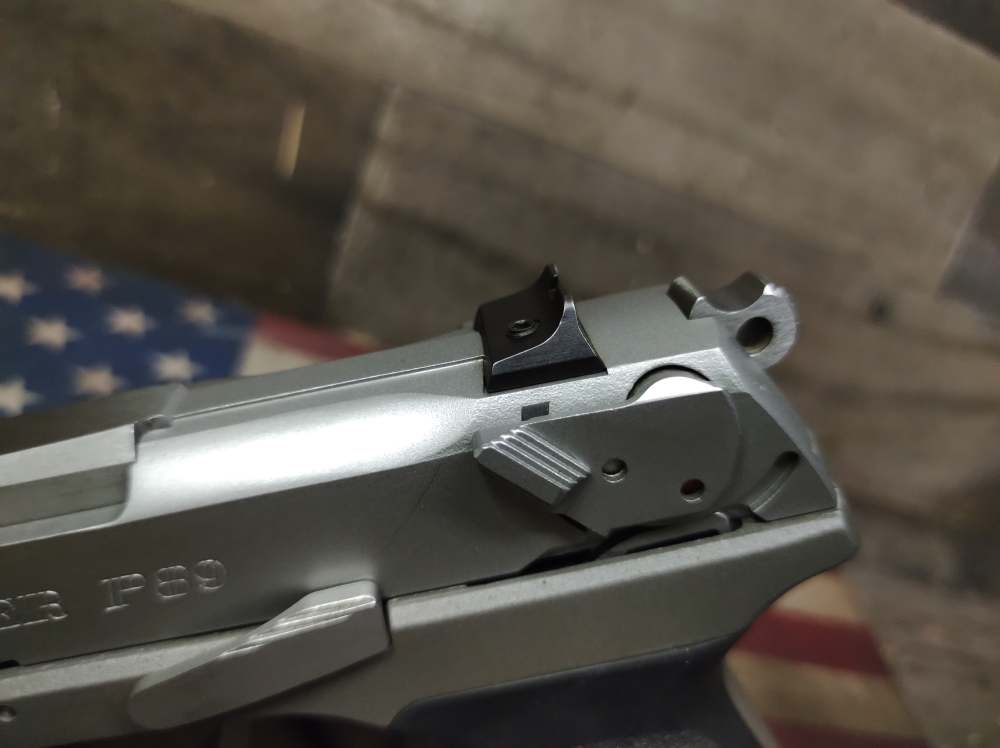 LOOK! EXCELLENT COND RUGER P-89 9mm w/15 Rnd Mag Mfg1997 PENNY NR-img-31