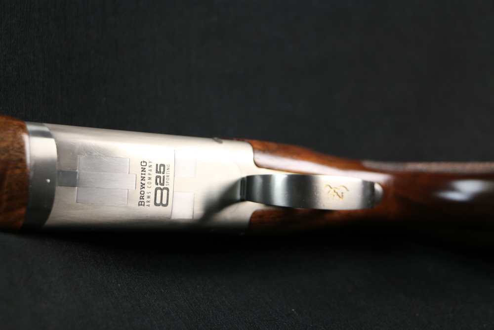 Browning Citori 825 Sporting 0183233002, 12 Ga, 32", 3" Chmbr, Walnut, NIB-img-20