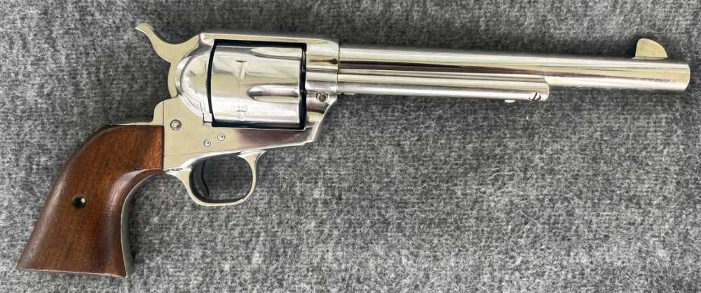 1972 Colt Single Action Army 6 Shot Revoler - .45 - 2nd Generation - Nickel-img-1