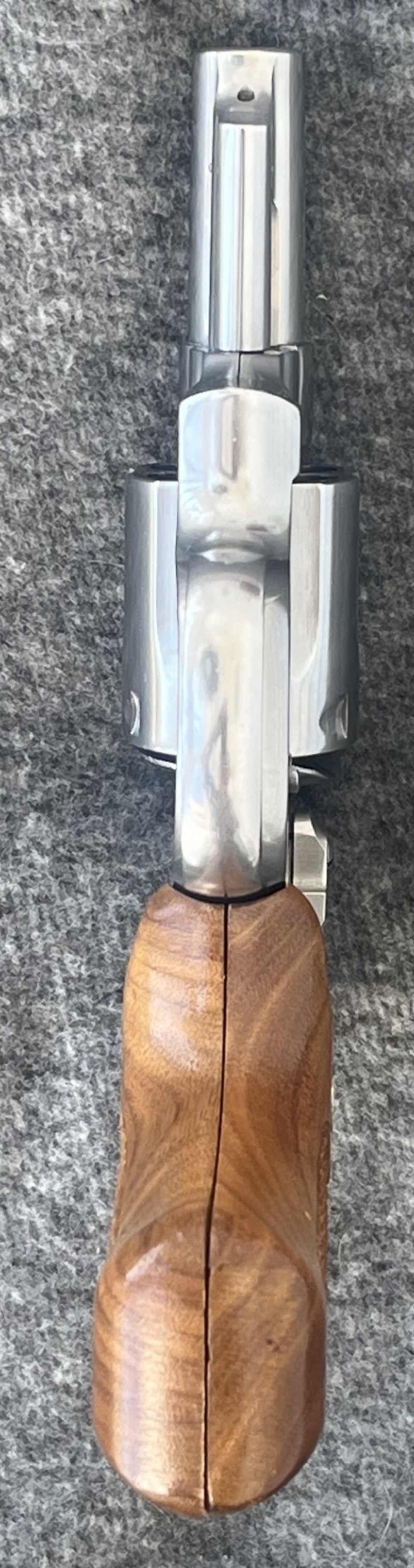 Smith and Wesson Model 66-3 - Stainless - 6 Shot Revolver - .357 Mag - 2.5"-img-2