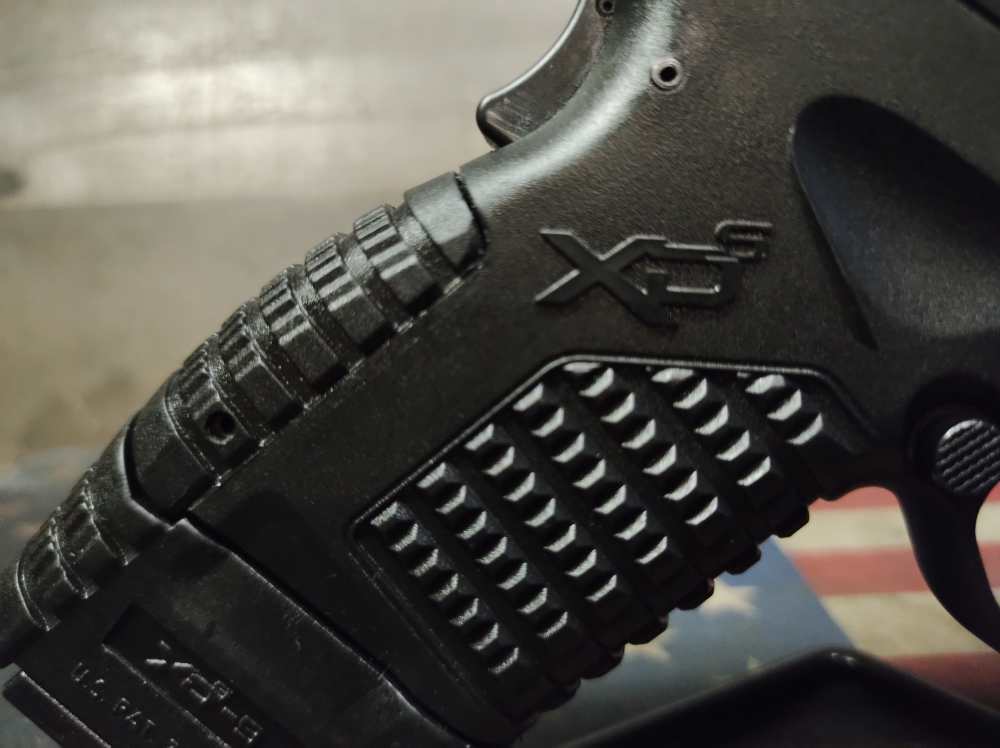 LOOK! GREAT COND. SPRINGFIELD XD-S 9mm 3.3"Brl w/2Mags 9+1 PENNY START! NR!-img-32