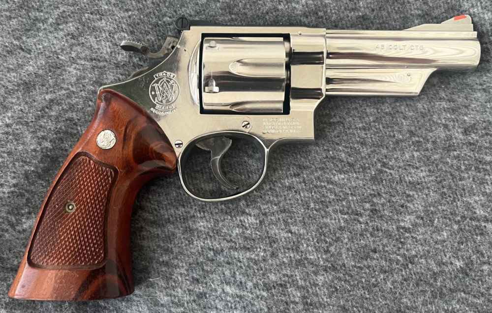 Smith and Wesson Model 25-5  6 Shot Revolver - .45 Colt - 4" Barrel- Nickel-img-1