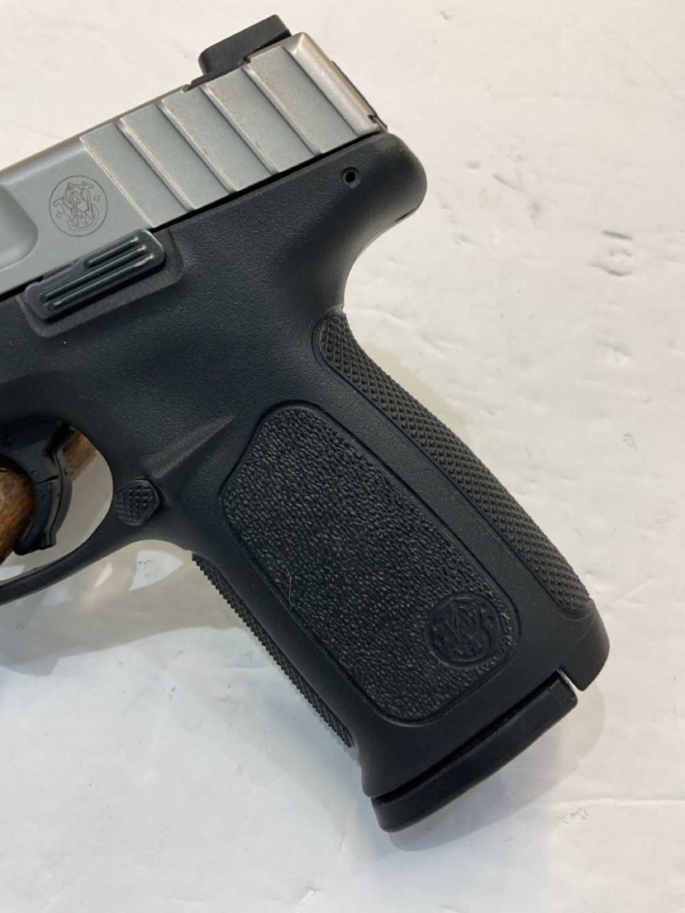 Smith & Wesson SD9VE Semi Auto Pistol - 2018, 9mm, 4" Barrel, 1 mag-img-2