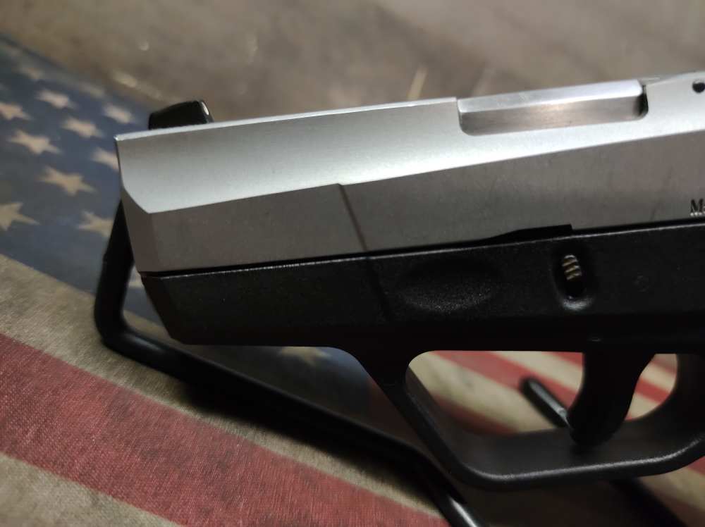 LOOK VERY GOOD COND TAURUS PT-740 SLIM STAINLESS 6+1 .40S&W w/Mag PENNY NR!-img-10