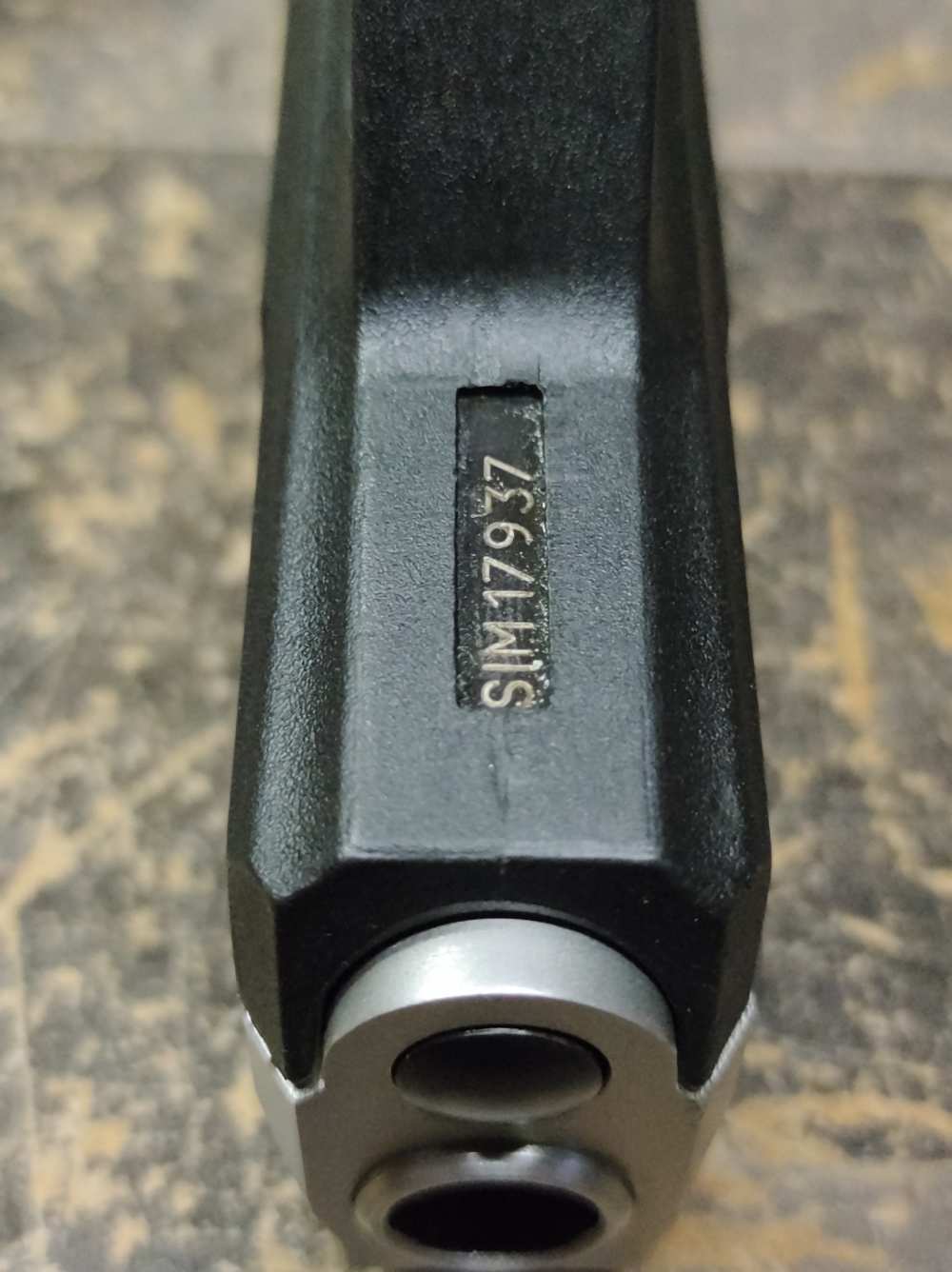LOOK VERY GOOD COND TAURUS PT-740 SLIM STAINLESS 6+1 .40S&W w/Mag PENNY NR!-img-34