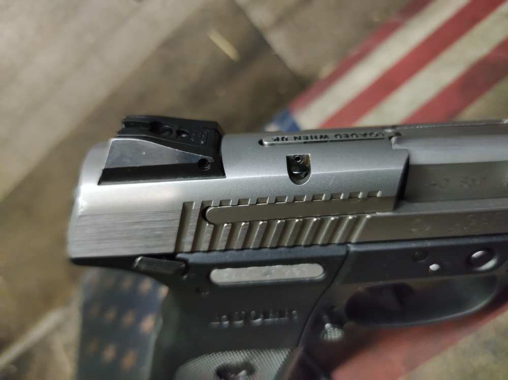 LOOK! GREAT COND RUGER SR-40C 40S&W w/9 Rnd Mag STAINLESS PENNY-img-27