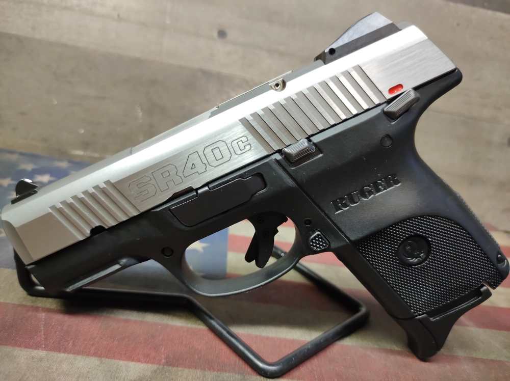LOOK! GREAT COND RUGER SR-40C 40S&W w/9 Rnd Mag STAINLESS PENNY-img-0