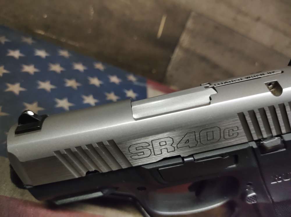 LOOK! GREAT COND RUGER SR-40C 40S&W w/9 Rnd Mag STAINLESS PENNY-img-11