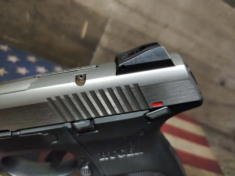 LOOK! GREAT COND RUGER SR-40C 40S&W w/9 Rnd Mag STAINLESS PENNY-img-12