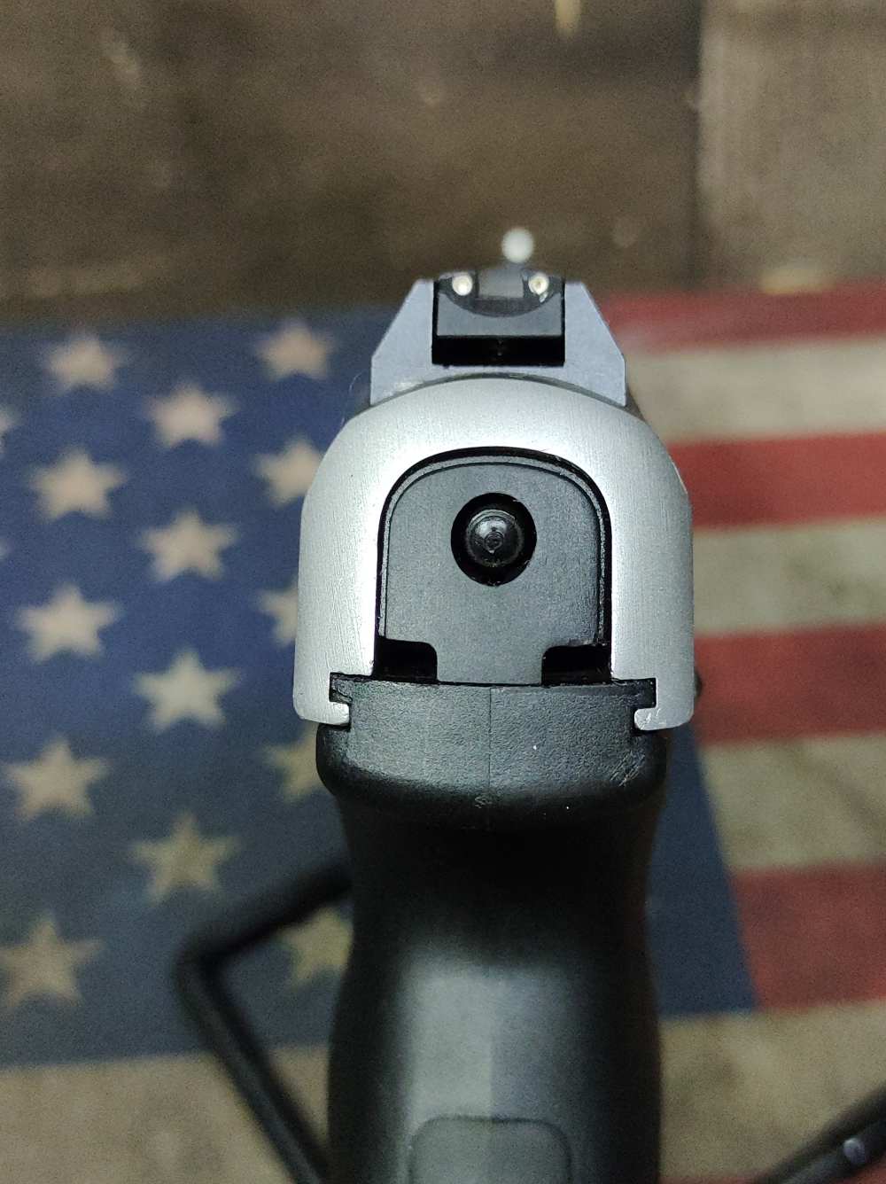 LOOK! GREAT COND RUGER SR-40C 40S&W w/9 Rnd Mag STAINLESS PENNY-img-21
