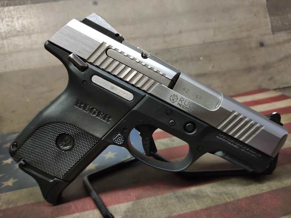 LOOK! GREAT COND RUGER SR-40C 40S&W w/9 Rnd Mag STAINLESS PENNY-img-3