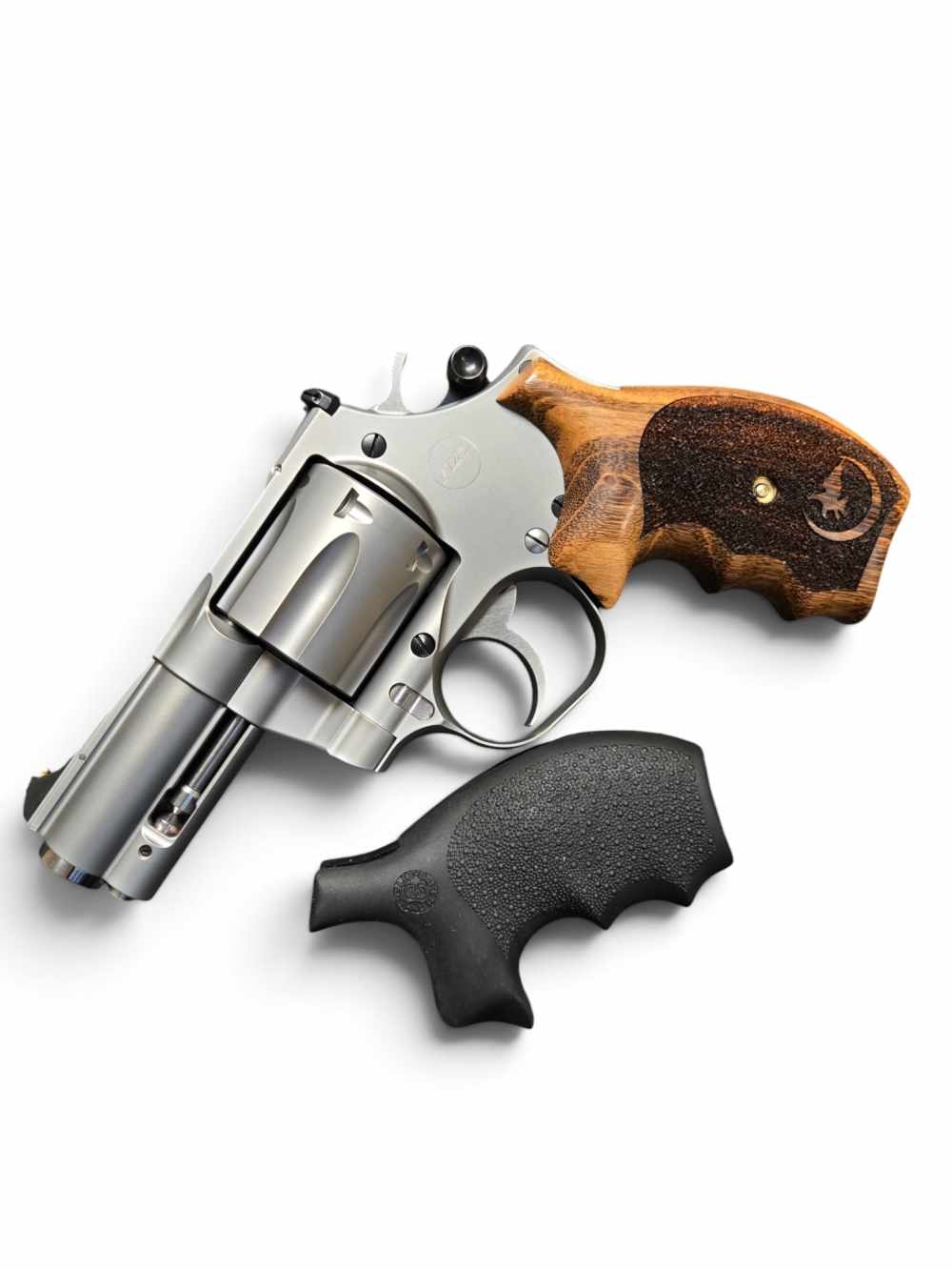 RARE KORTH 2.75” MONGOOSE 357 SILVER NIGHTHAWK Revolver-img-0