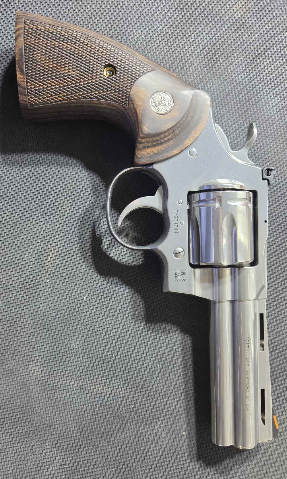 Modern Colt Python 4.25" .357magNIB-img-2