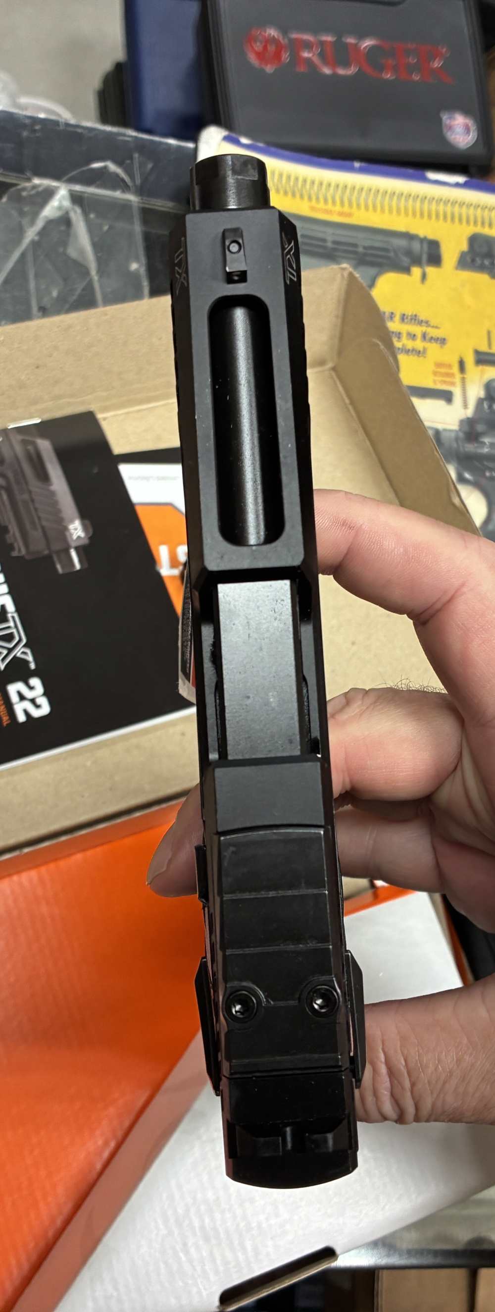 Taurus TX22 TORO 22LR Sku 1-2TX22P141 22 and 16rnd mags threaded New-img-4