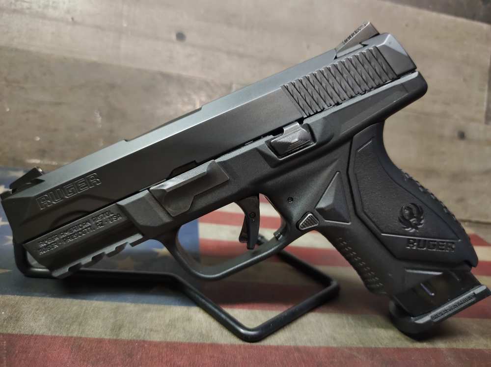 LOOK GREAT COND RUGER AMERICAN COMPACT 9MM w/15 Rnd Mag PENNY NR!-img-0