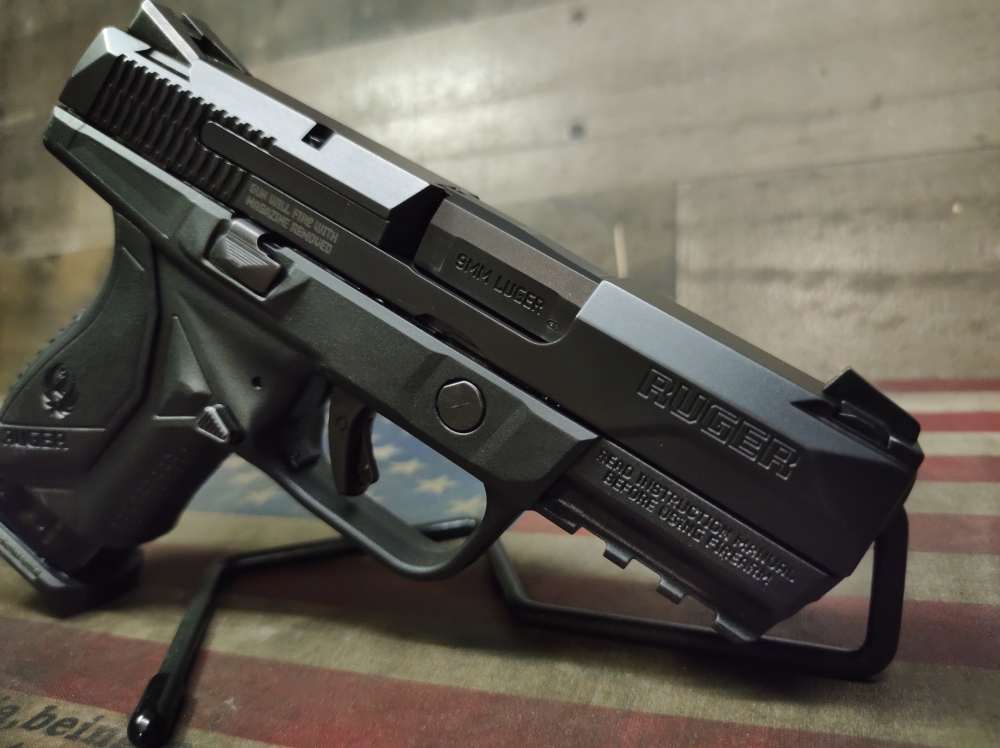 LOOK GREAT COND RUGER AMERICAN COMPACT 9MM w/15 Rnd Mag PENNY NR!-img-4
