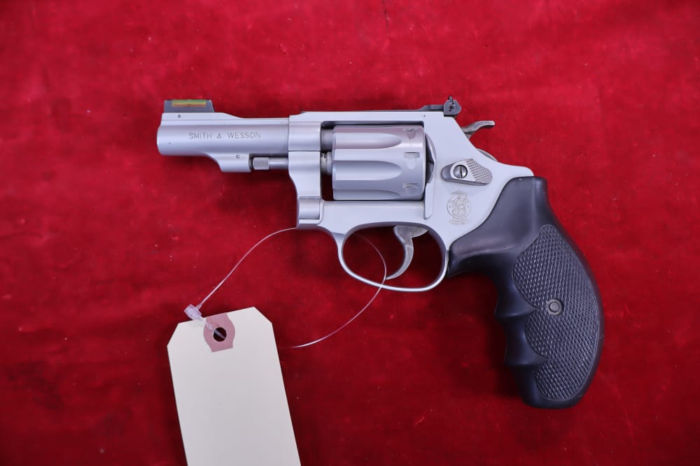 Smith & Wesson 317-1 Kit Gun .22 LR-img-0