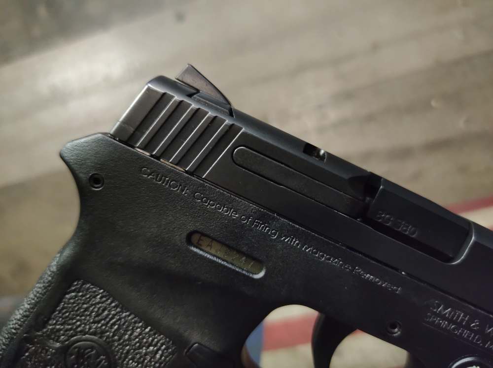 LOOK! GOOD COND. SMITH & WESSON Bodyguard w/10 Rnd Mag .380Acp PENNY! READ!-img-25