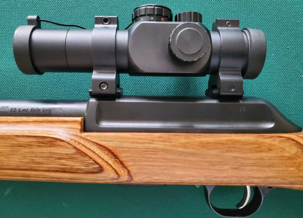 USED Thompson Center .22 Benchmark rifle w/Bushnell Red Dot scope -img-8