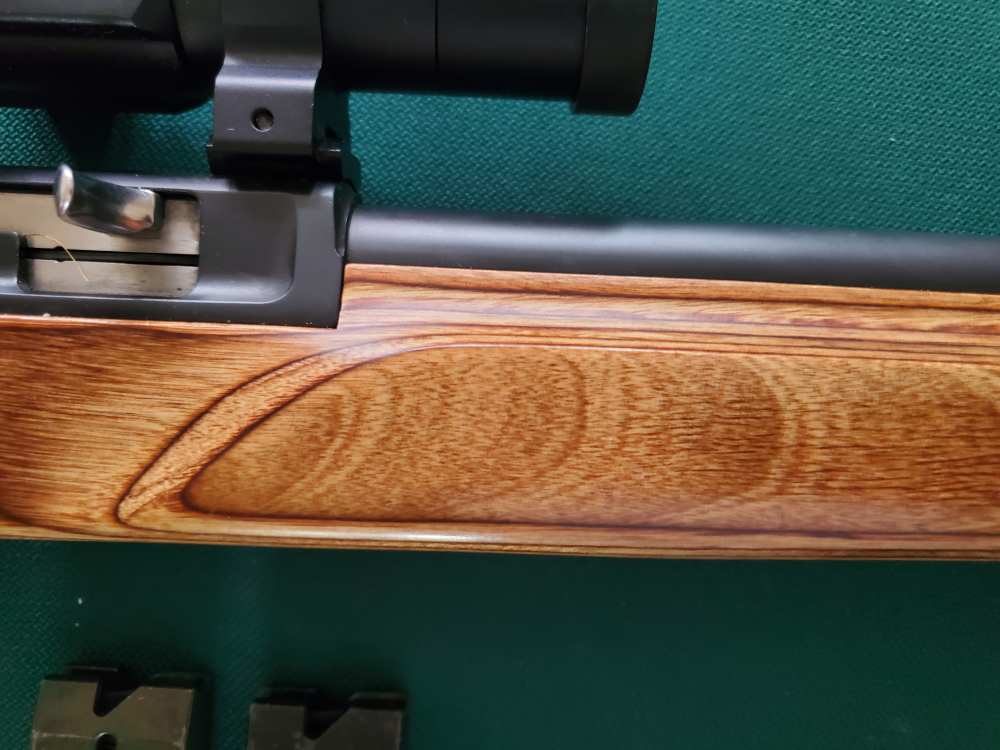 USED Thompson Center .22 Benchmark rifle w/Bushnell Red Dot scope -img-16