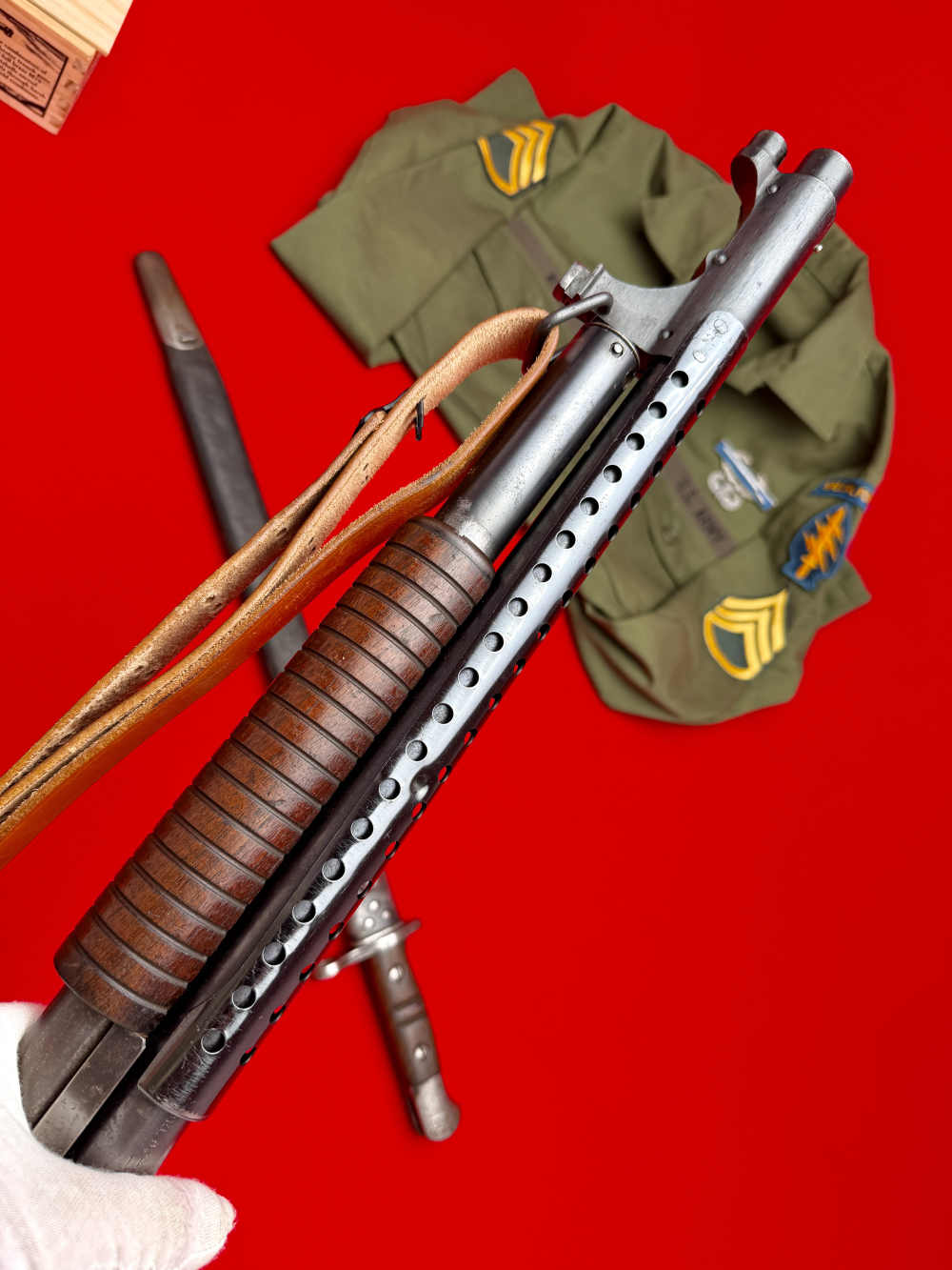 U.S. MARKED - WW2 1943 WINCHESTER MODEL 1897 TRENCH GUN 12 GA w/ BAYONET-img-18