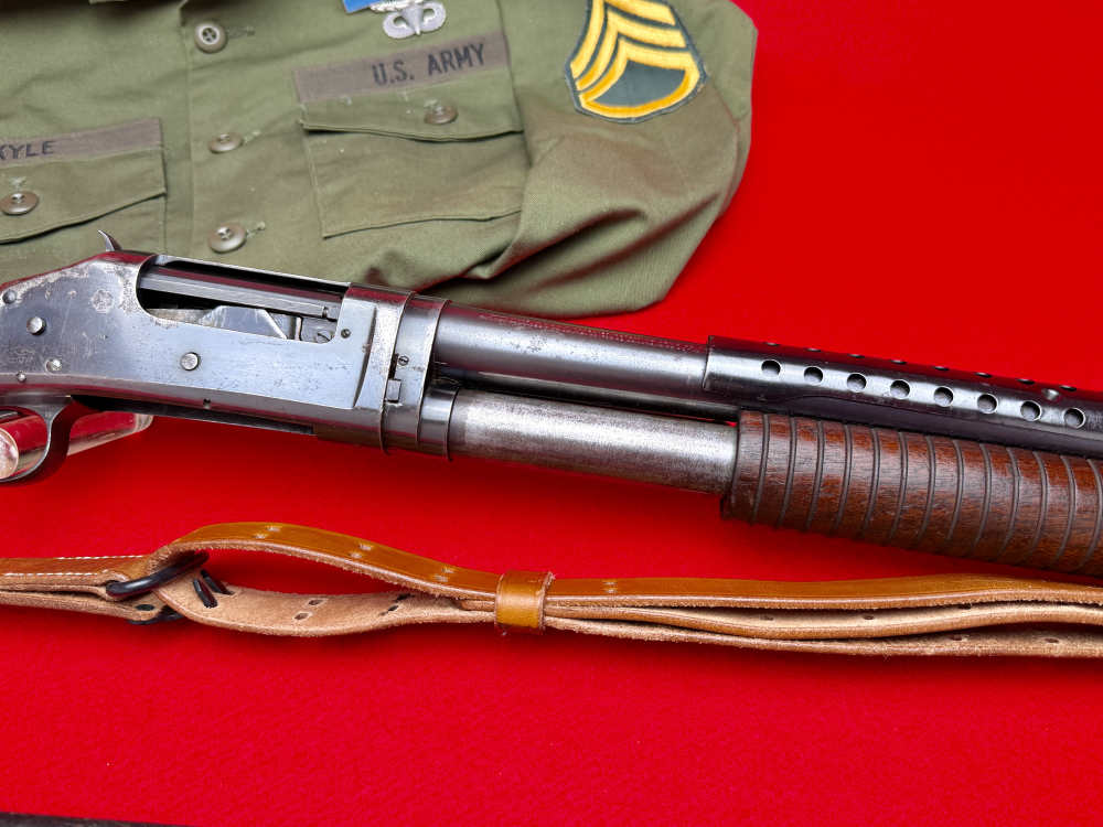 U.S. MARKED - WW2 1943 WINCHESTER MODEL 1897 TRENCH GUN 12 GA w/ BAYONET-img-8