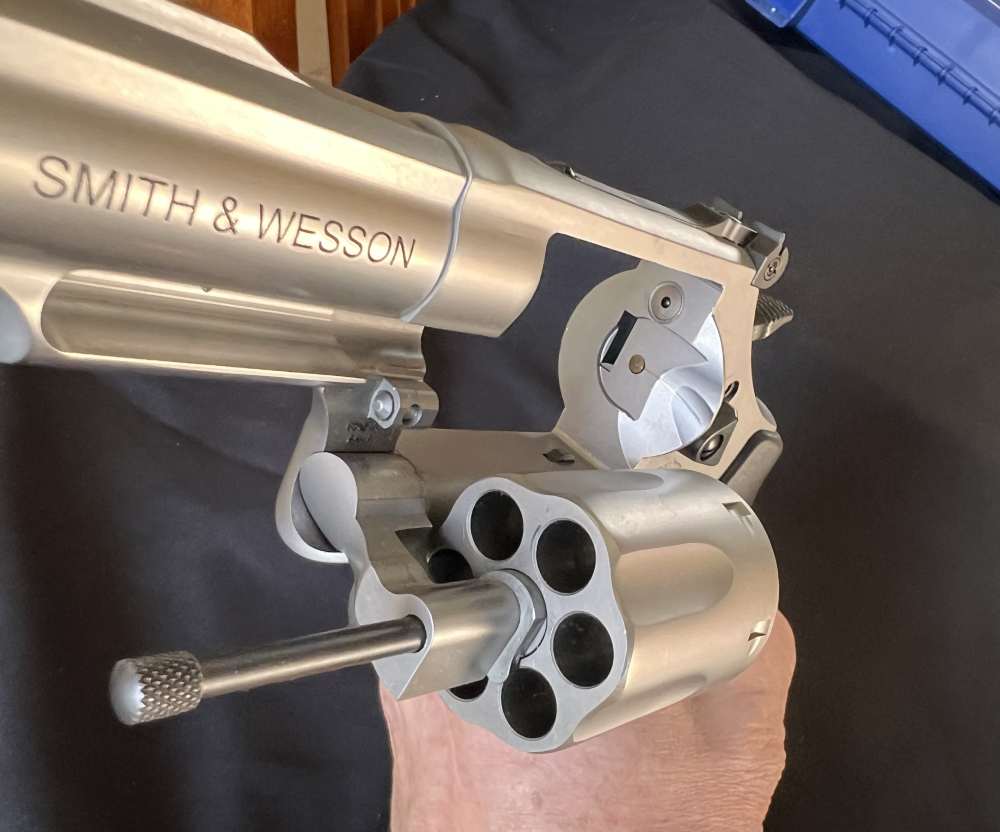 Smith & Wesson “Unfired” Model 66-8 Combat Magnum 2.75” .357 Magnum-img-6