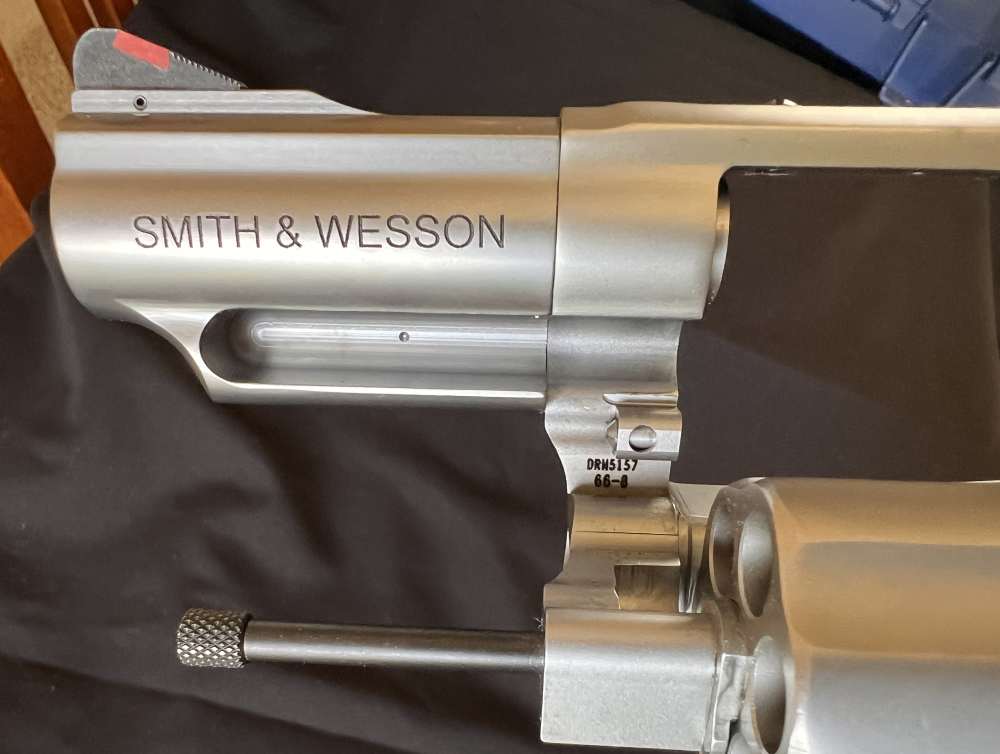 Smith & Wesson “Unfired” Model 66-8 Combat Magnum 2.75” .357 Magnum-img-4