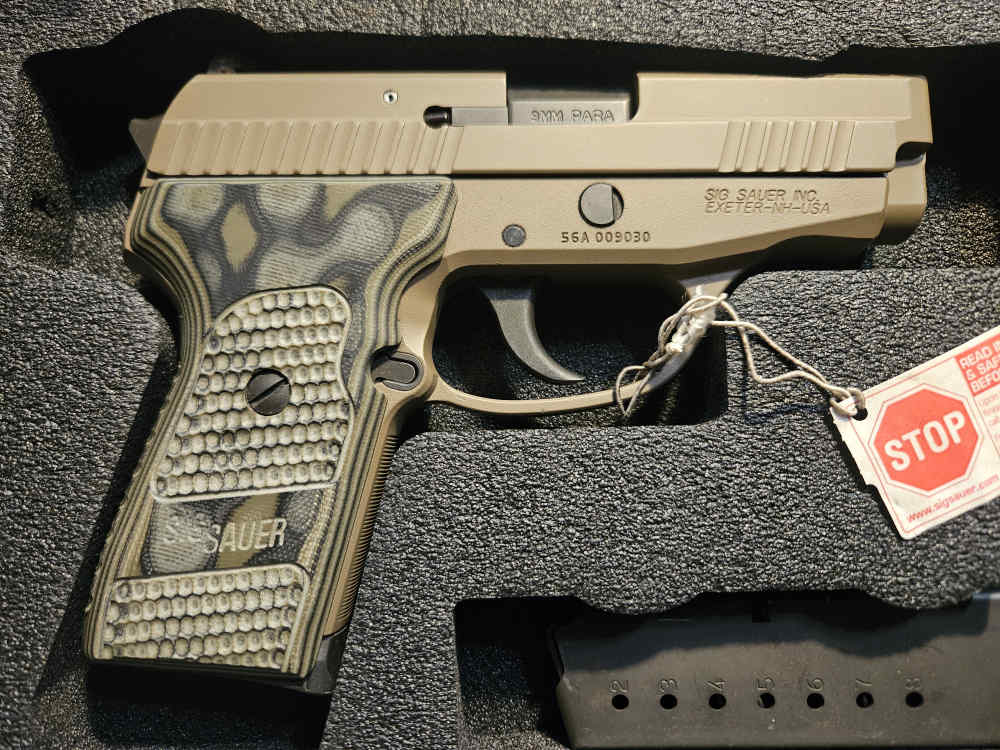 EXTREMELY RARE LIKE NEW SIG SAUER P239 SCORPION 9MM-img-0
