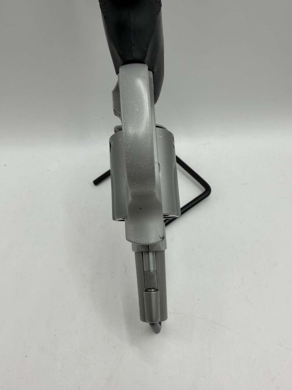 Smith & Wesson 642-2, 38 SPL+P, 1.75”, No Reserve! -img-8